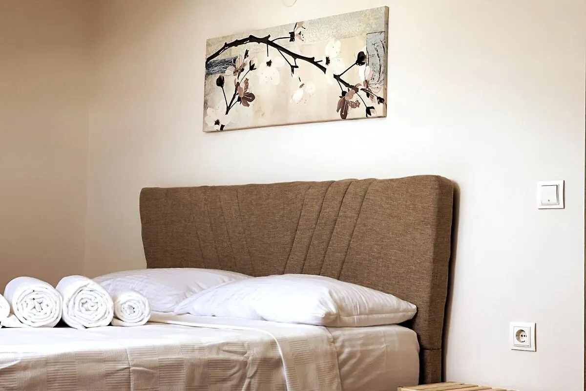 Modern Apartment For 6 People In Fethiye Center